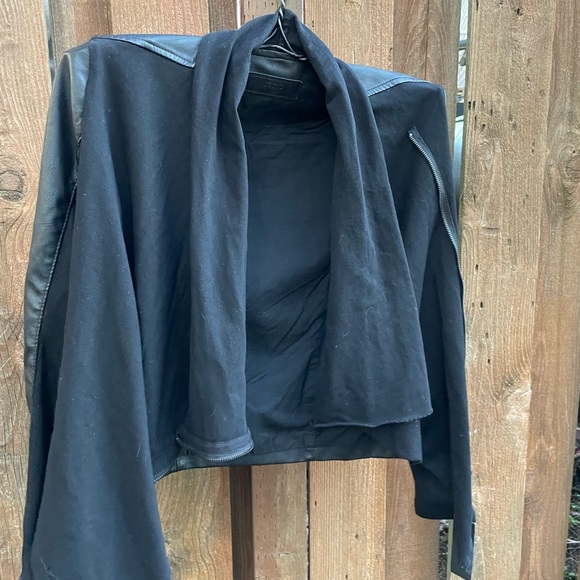 Blank NYC Vegan Leather drape jacket - Picture 4 of 6